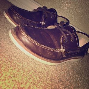 Leather Sperry shoes